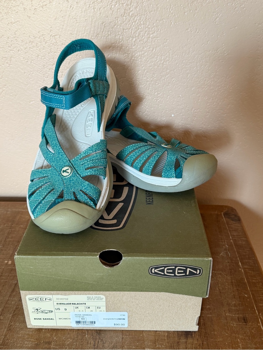 Women’s Keen Rose Sandal in the Teal Everglade Malachite colorway